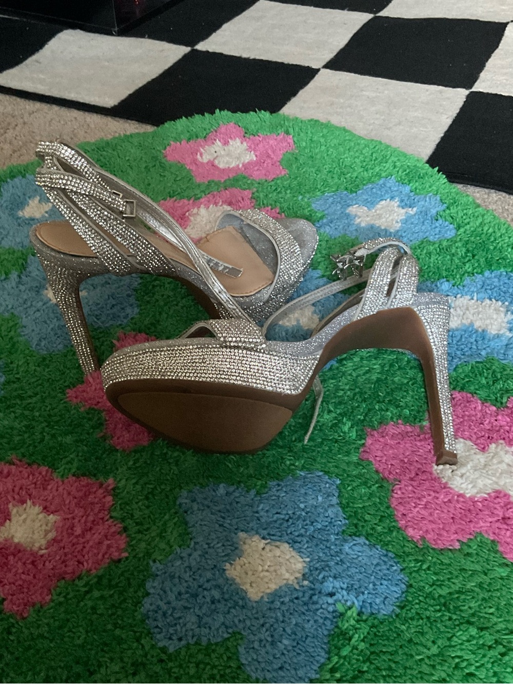 Gianni Bini Silver Glitter Strappy Platform Heels